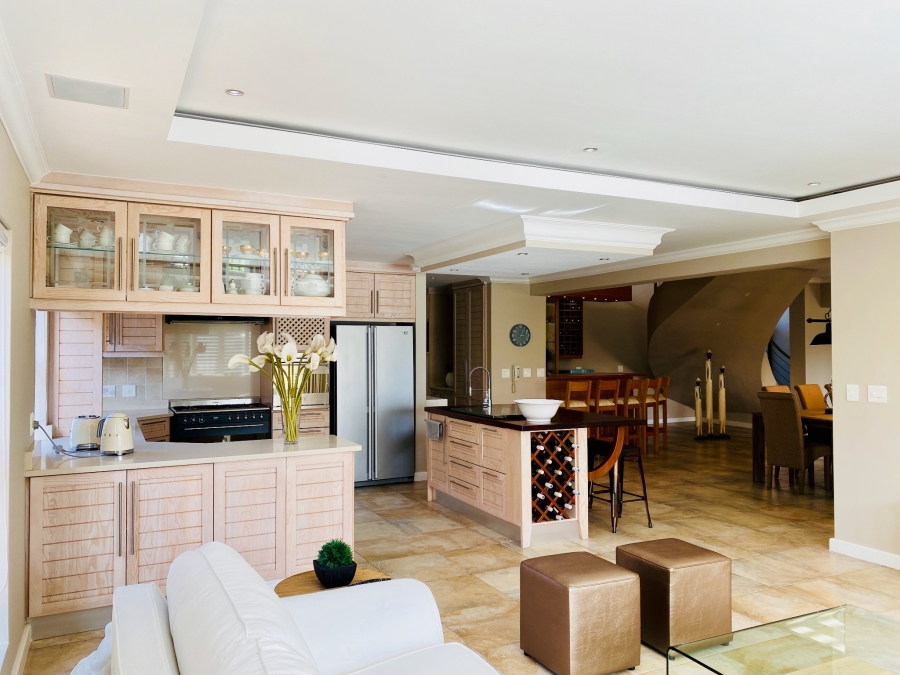 3 Bedroom Property for Sale in Country Club Western Cape